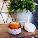 Swatch de Celine56100 : GinZing - Crème Rafraîchissante pour les Yeux, pour Éclaircir et Dégonfler, Origins