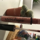 Swatch de lenadfrt : Lip Lingerie, NYX