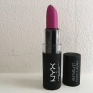 Swatch de lenadfrt : Matte Lipstick, NYX