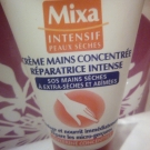 Swatch de milina : Crème Mains Concentrée, Mixa