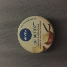 Swatch de edcrtb : Lip Butter - Vanilla Macadamia de Labello, Labello