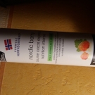 Swatch de lea83 : Nordic Berry Brume Corps Express, Neutrogena