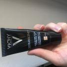 Swatch de  : Dermablend Fond de Teint Fluide Correcteur, Vichy