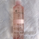 Swatch de Saphyra : Eau Micellaire Apaisante 2 en 1 - Sensitive Végétal, Yves Rocher