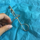 Swatch de jennyfer_pnz : Recourbe-cils mécanique, Eyeslipsface