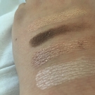 Swatch de solenecha : Natural Eyes Collection - Palette de fards à paupières, Too Faced