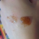 Swatch de Hono1604 : Gommage Végétal - Toutes peaux, Yves Rocher