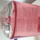 Swatch de Hono1604 : Gel Nettoyant Pamplemousse Rose Visibly Clear, Neutrogena