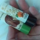 Swatch de Djanila : Baume Lèvres Karité, Yves Rocher