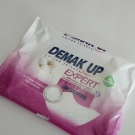 Swatch de Zeyno : Lingettes démaquillantes - à l'eau démaquillante, Demak'Up