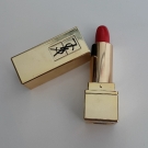 Swatch de Zeyno : Rouge pur couture, Yves Saint Laurent