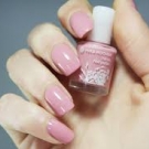 Swatch de Bluppy : Vernis à Ongles - Luminelle, Yves Rocher