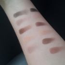Swatch de Soisenelie : Palette ombre à paupières The Nudes, Maybelline New York