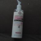 Swatch de Anyanka : Lait nettoyant, Soap & Glory