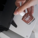 Swatch de 1234 : Vernis à Ongles Tenue & Strong Pro, Gemey-Maybelline