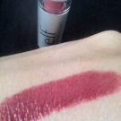 Swatch de favorinis : Rouge à lèvres, Eyeslipsface
