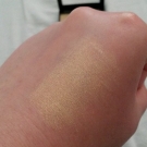 Swatch de clocloe285 : Fard à paupière, Yves Rocher