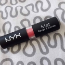 Swatch de clocloe285 : Matte Lipstick, NYX