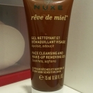 Swatch de clocloe285 : Gel Nettoyant et Démaquillant Visage Rêve de Miel, Nuxe