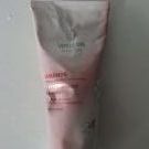 Swatch de clocloe285 : Amande Bio Lait Nettoyant Confort 75ml, Weleda