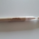 Swatch de saoju : Huile Manucure Ongles et Cuticules Amande, The Body Shop