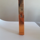 Swatch de saoju : NOUVEAU MASCARA VOLUME EFFET FAUX CILS, Yves Saint Laurent