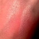 Swatch de cutybamboo2a : Candlelight Glow - Enlumineur Visage, Too Faced