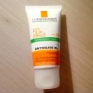 Swatch de cutybamboo2a : Gel-crème Toucher Sec Anthelios XL 50, La Roche-Posay