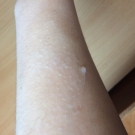 Swatch de Nanalas : Nordic Berry Brume Corps Express, Neutrogena