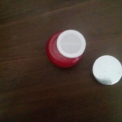 Swatch de Natty : Crème Perfectrice Pivoine, L'Occitane