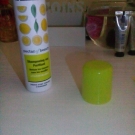 Swatch de Natty : Shampoing Sec Citron - Nectar of Beauty de Les Cosmétiques Design Paris, Nectar of Beauty