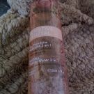 Swatch de Natty : Eau Micellaire Apaisante 2 en 1 - Sensitive Végétal, Yves Rocher