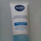 Swatch de Natty : Soin de Jour Hydratant Fraîcheur, Nivea