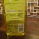 Swatch de Natty : Shampoing Purifiant aux Extraits d'Ortie et de Citron, Le Petit Marseillais