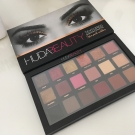 Swatch de tessa11 : Textured Shadows Palette Rose Gold Edition Palette de fards à paupières, Huda Beauty