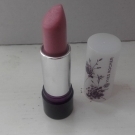 Swatch de Aruasiko : Rouge à lèvres - Luminelle, Yves Rocher