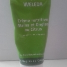 Swatch de Aruasiko : Crème Mains au Citrus, Weleda