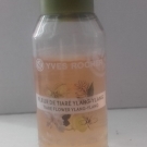 Swatch de Aruasiko : Bain Douche Sensuel Fleur de Tiaré Ylang-Ylang, Yves Rocher