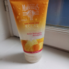 Swatch de Onneparlepaslabouchepleine : Gelée Nettoyante Gommante Soin Bonne Mine Éclat d'Abricot, Le Petit Marseillais