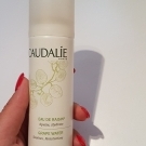 Swatch de L’étincelle de Jess : Eau de raisin, Caudalie