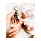 Swatch de MarionRsl : Top Coat édition La Petite Robe Noire, Guerlain