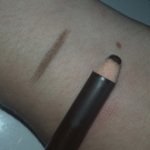 Swatch de Claire.agt : Crayon a sourcils, ArtDeco