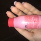 Swatch de Claire.agt : Douche Lait Revitalisante Fraise Menthe, Cottage