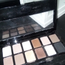 Swatch de bea.agt : Palette ombre à paupières The Nudes, Maybelline New York