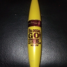 Swatch de bea.agt : Mascara Colossal Volum'Express, Maybelline New York