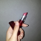 Swatch de Coraail : Rouge Brillance Végétale - Couleurs Nature, YVES ROCHER