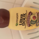 Swatch de Beauty.imn : Ultra Doux Shampoing Nourrissant huile d'avocat et beurre de karité, Garnier