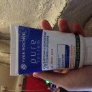 Swatch de Aglto : 2 en 1 Nettoyant et Désincrustant - Peaux à Tendance Acnéique - Pure System, Yves Rocher