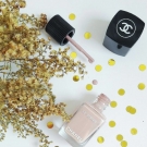 Swatch de Juliehappiness : LE VERNIS - LONGUE TENUE, Chanel