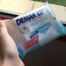 Swatch de Jennyfer❤️ : Lingettes démaquillantes - à l'eau démaquillante, Demak'Up